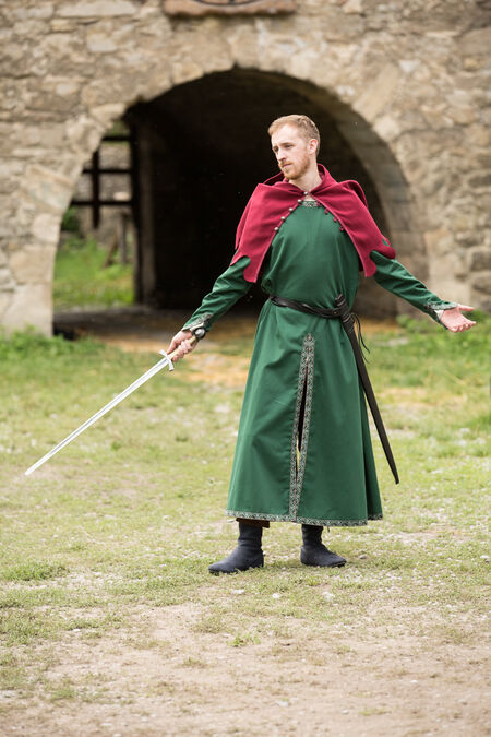 XIII century long medieval cotton tunic Prince Gilderoy for sale. Available  in: dark blue cotton, green cotton, black cotton, blue cotton, burgundy  cotton, brown cotton, 13 century blue trim, 13 century green