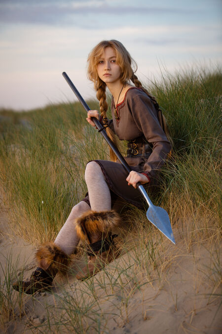 Shieldmaiden Battle Outfit ~ I have seriously fallen in love with this  outfit. Now, is this an Ellyn outfit, an…