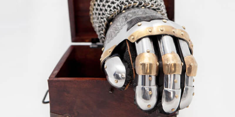 Finger Gauntlets “Prince of the East” Armor
