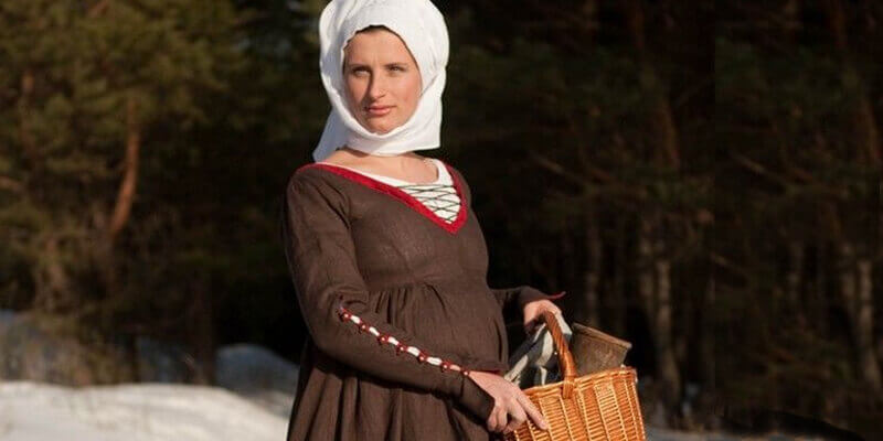 German Kirtle Renaissance Style Medieval Dress Costume