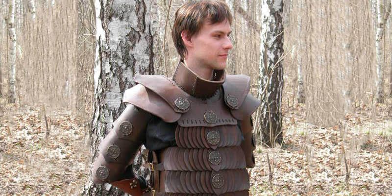 Handmade armor suits available again