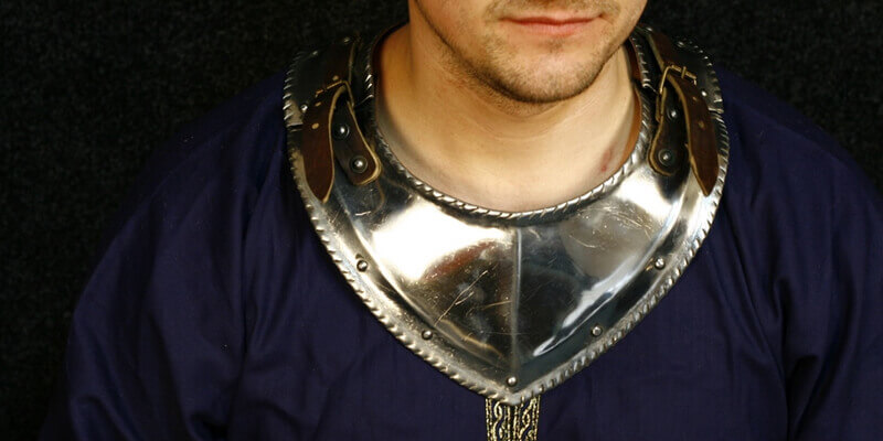 Medieval Western Armor Gorget with Cutted Bordering