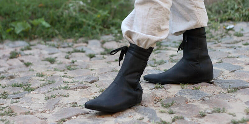 New Medieval Fantasy High Field Shoes