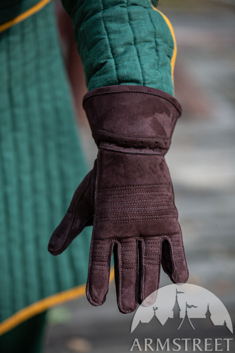 Short cuff padded leather HEMA fencing gloves "Heritage"
