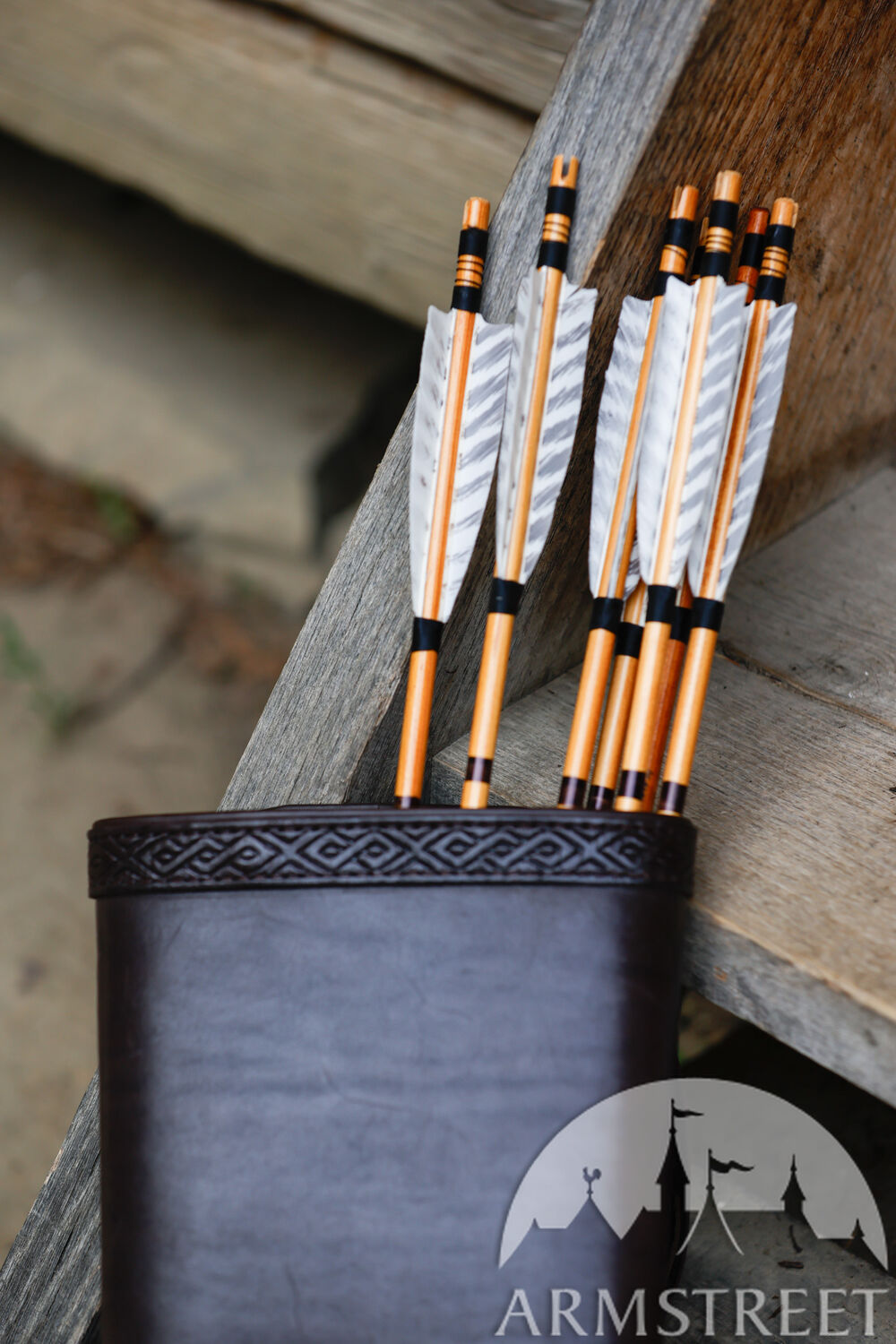 Medieval leather archery quiver "Huntress" fantasy archery gear