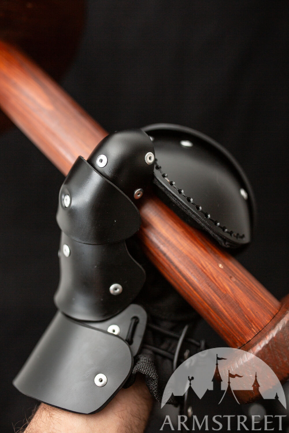 Plastic HEMA Sword-fighting clamshell gauntlets "Black Knight"