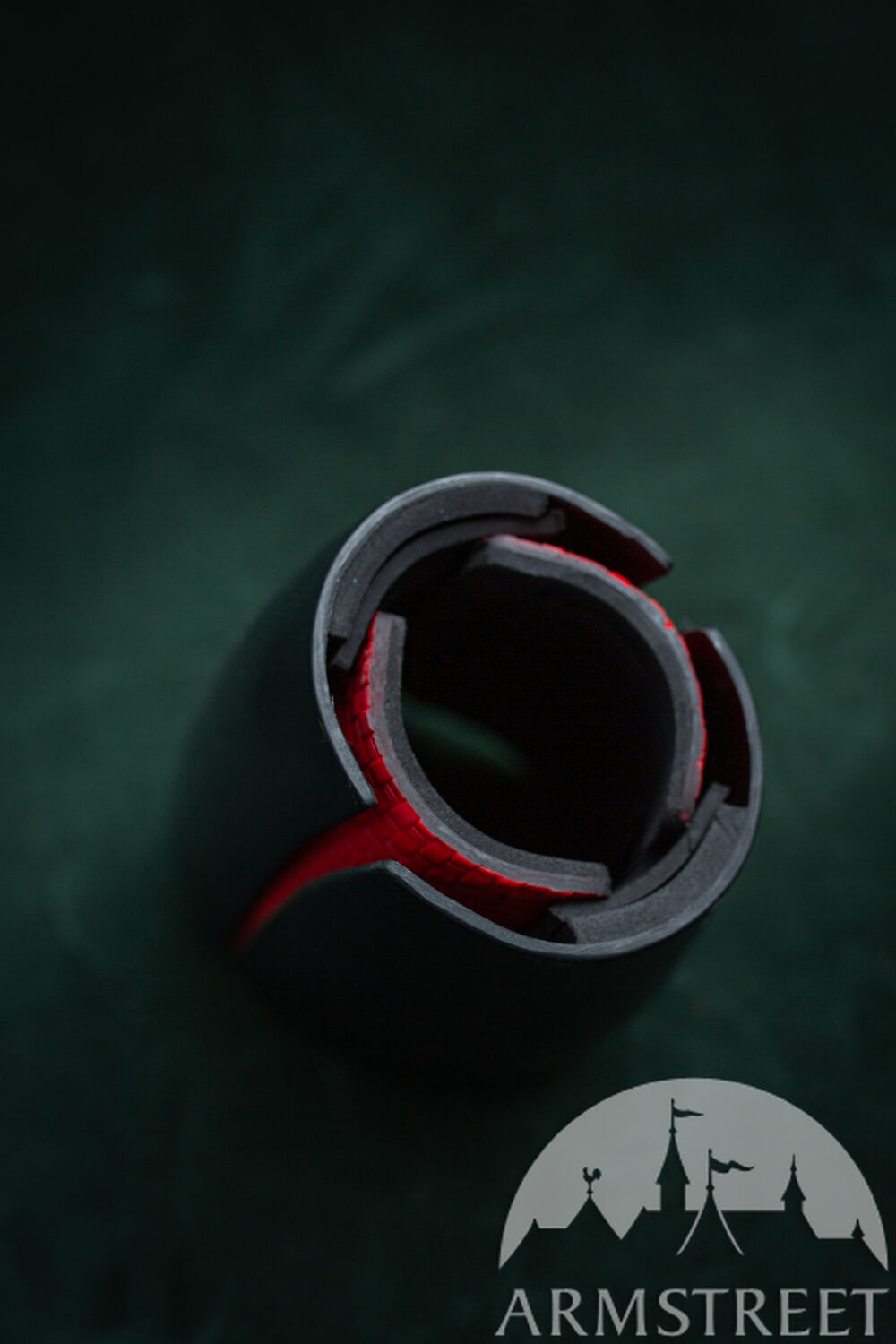 Inside the plastic sword-fighting armguards "Futura"