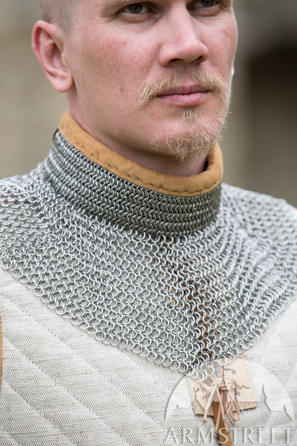 Stainless steel chainmail gorget