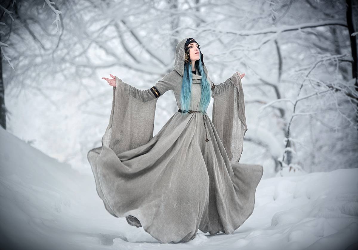 Daedra wearing Wanderer dress by ArmStreet