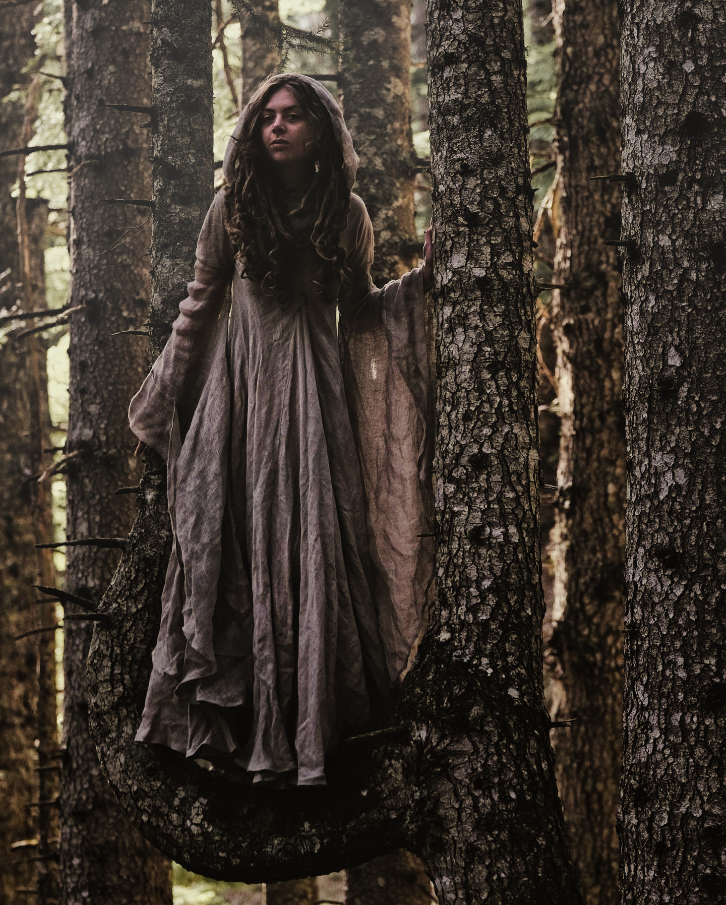 HanaHonua wearing Wanderer dress by ArmStreet