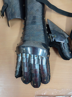 Sale Dark Star Finger Gauntlets