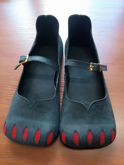 Sale Renaissance Shoes with square toes Sale Renaissance Shoes with square toes