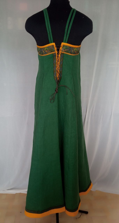 Sale Linen Apron &ldquo;Ingrid the Hearthkeeper&rdquo;