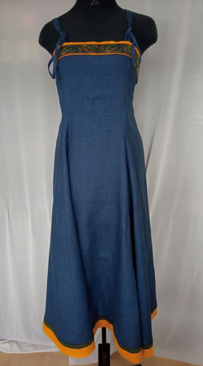 Sale Linen Apron &ldquo;Ingrid the Hearthkeeper&rdquo;