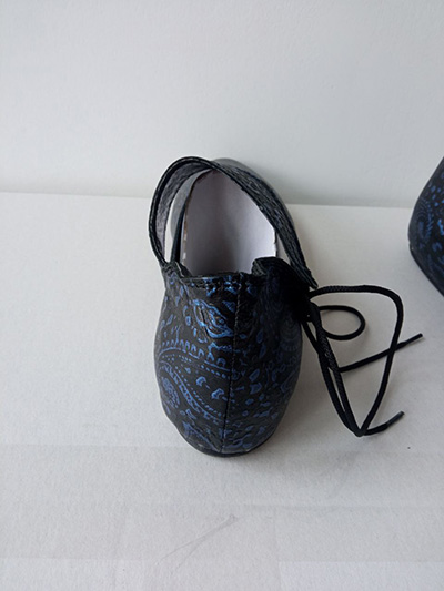 Sale Women&rsquo;s Lightweight Embossed Leather Shoes