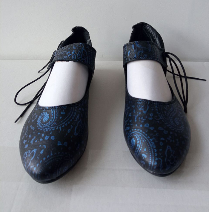 Sale Women&rsquo;s Lightweight Embossed Leather Shoes