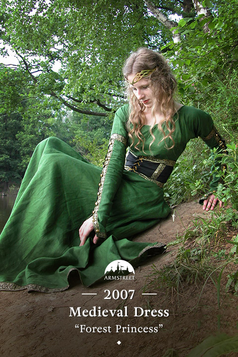 Medieval dress “Forest Princess”
