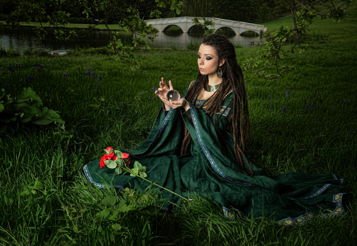 Green Medieval Dress "Lady of the Lake"