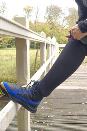 Black cotton knit HEMA fencing socks  Source: https://armstreet.com/store/medieval-clothing/black-cotton-knit-one-size-everyday-swordplay-hema-fencing-socks